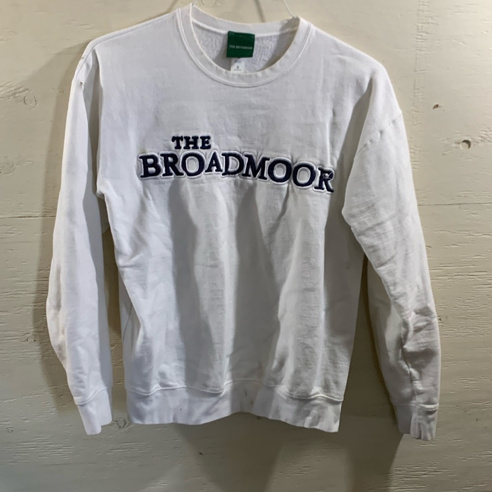 The boradmoor resort‎ crewneck